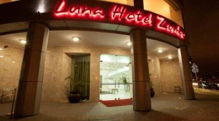 Luna Hotel Zombo
