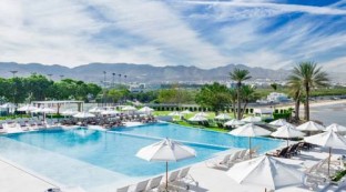 Crowne Plaza Muscat