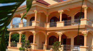 Kampot Manor